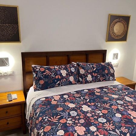 Gran Ritz Apartamentos Especial Terraza Exclusiva C Zenete มาลากา ภายนอก รูปภาพ