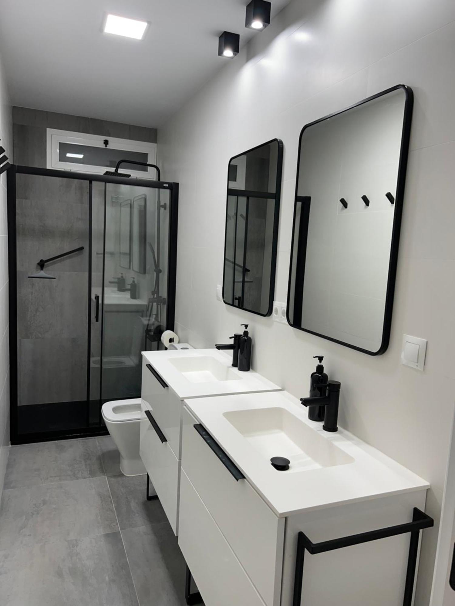 Gran Ritz Apartamentos Especial Terraza Exclusiva C Zenete มาลากา ภายนอก รูปภาพ